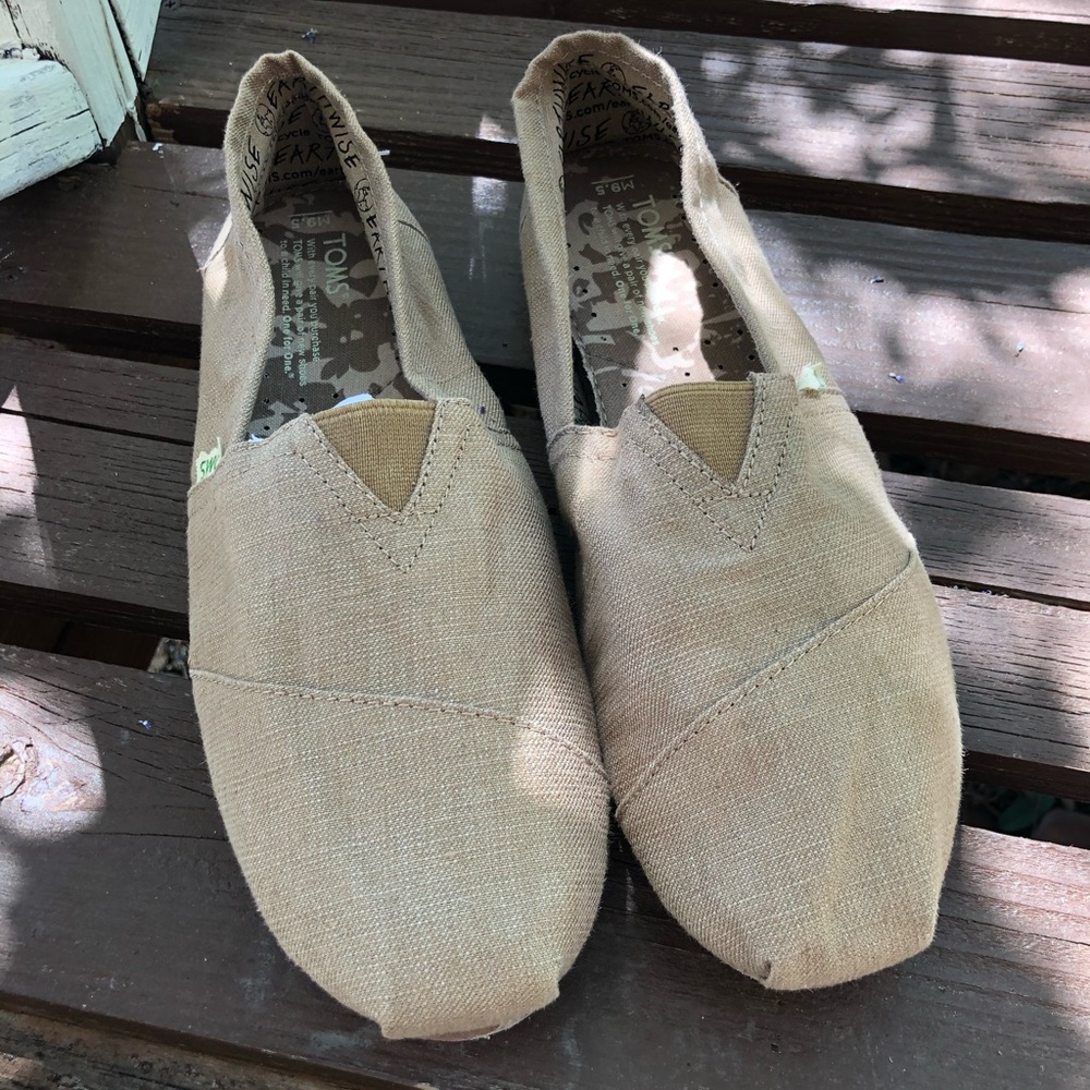 Toms Flats